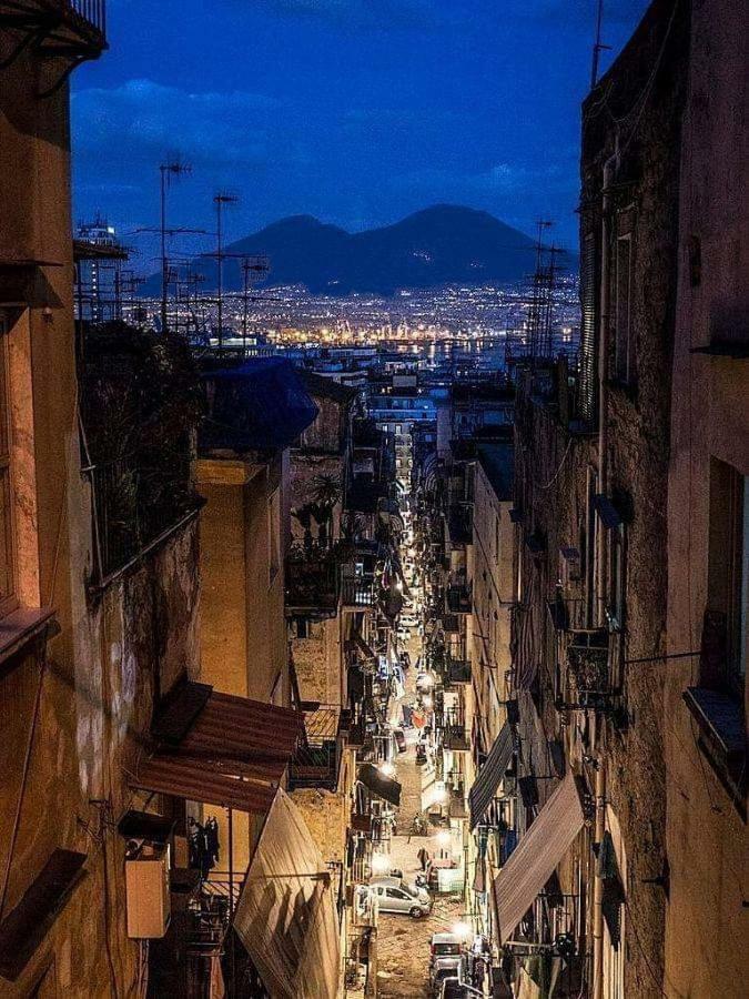 Ferienwohnung I Tetti Del Centro Storico Neapel Exterior foto