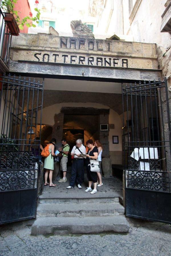 Ferienwohnung I Tetti Del Centro Storico Neapel Exterior foto